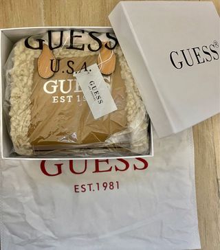 Bolso Guess Mini nuevo con etiqueta