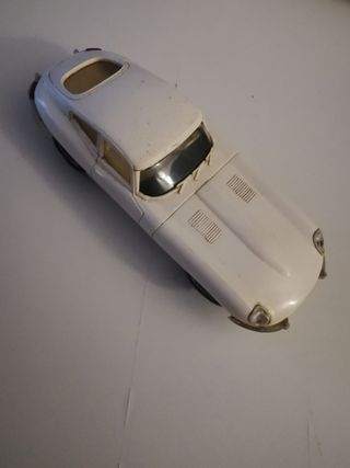 Scalextric Jaguar E Enix