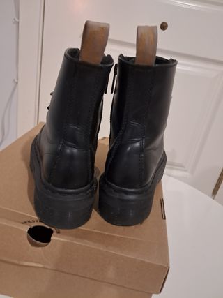 Dr Martens Jadon II Veganaa T37