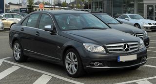 Capó mercedes w204