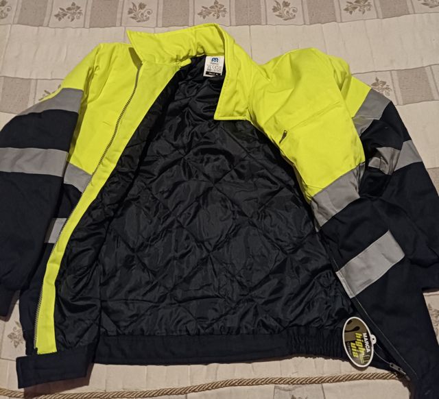 Cazadora acolchada de trebajo