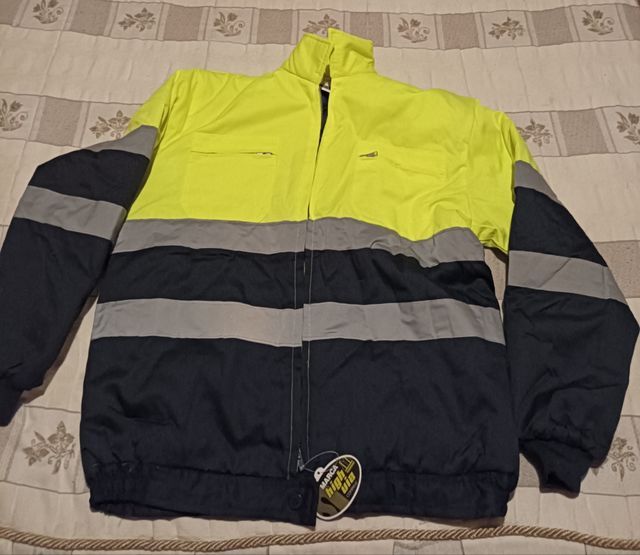 Cazadora acolchada de trebajo