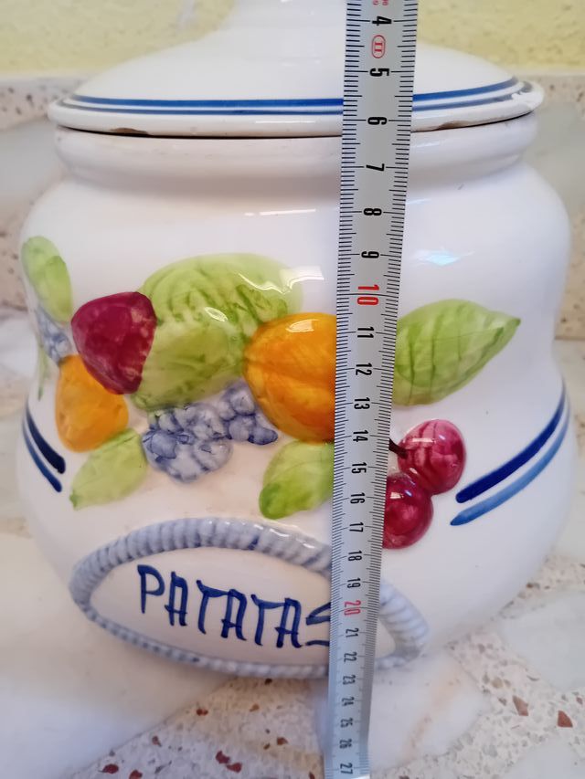 Guardapatatas de cerámica