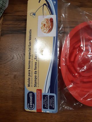 Tortiera a rosa