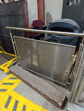 Cerramientos, puertas, escaleras, barandas, rejas