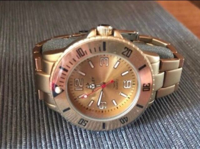 Reloj mujer. Nuevo