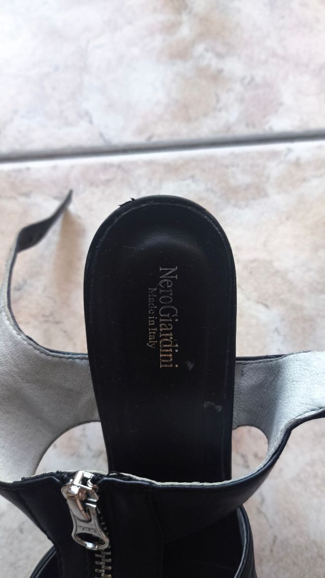 Scarpe Nero giardini