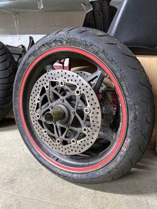 Ruedas MV Agusta F4 750