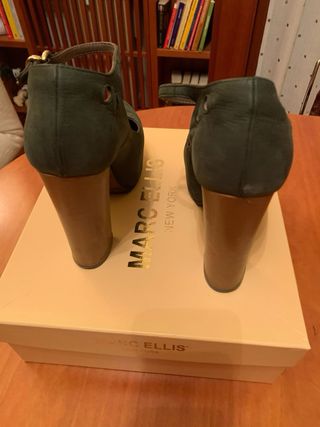 Scarpe con tacco