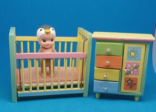 Muebles para muñecos