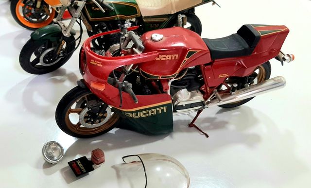 Lote maquetas moto Tamiya