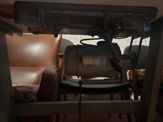 Maquina de coser SINGER alfa