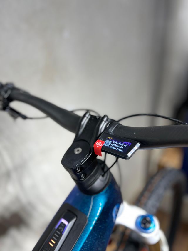 CUBE STEREO HYBRID ONE44 HPC AT 800 2025 AZUL