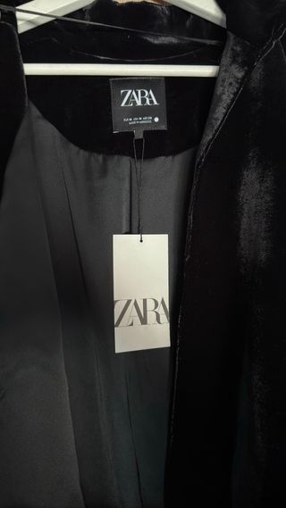 Capa terciopelo Zara 