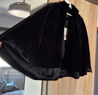 Capa terciopelo Zara 