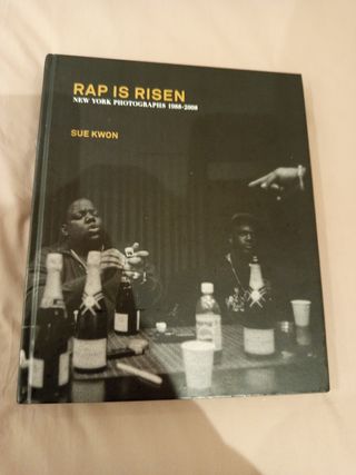 Sue Kwon: RAP IS RISEN: New York Photographs 1988–2008 de segunda