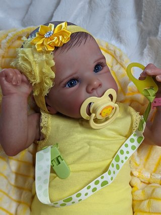 Reborn. realizada con génesis se hacen envíos