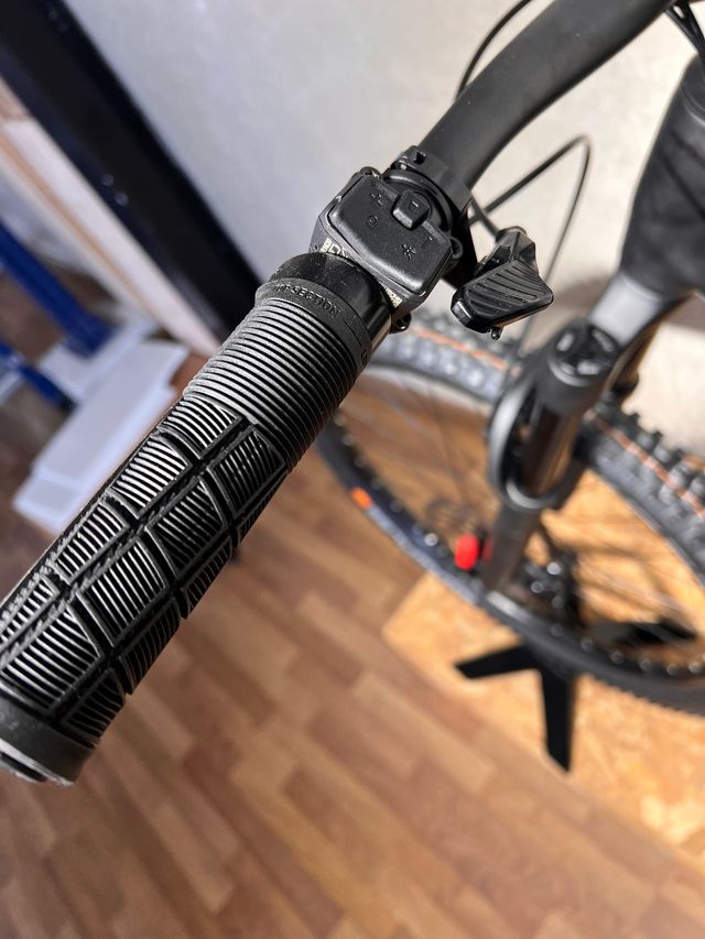 CUBE STEREO HYBRID ONE44 HPC RACE 800 2025 BLACK