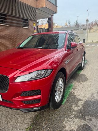 Jaguar E-Pace 2016