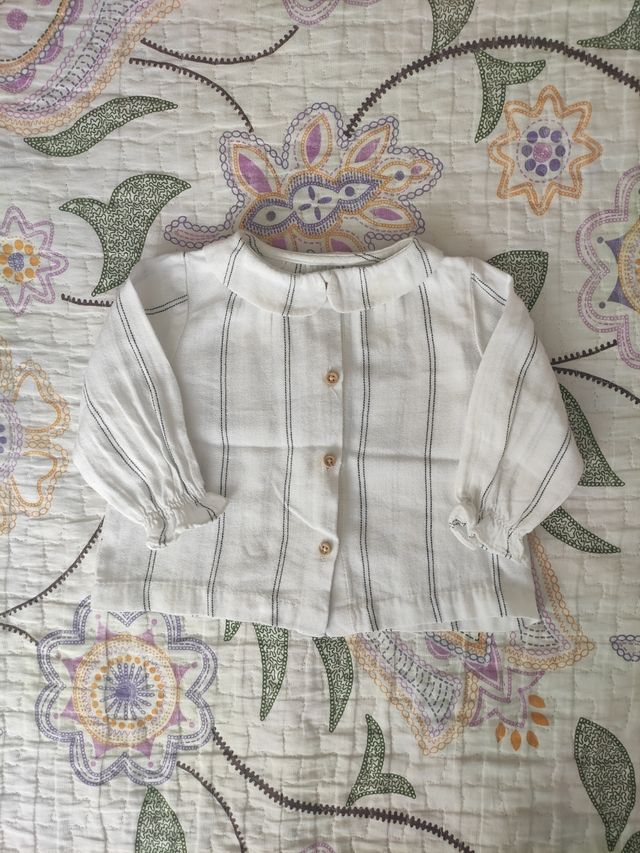 Conjunto peto con dos camisas Gocco 6-9