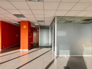 Oficina en alquiler en Orcoyen