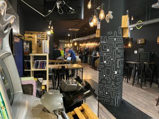 R-7937771 Traspaso Bar Licencia C2 con terraza