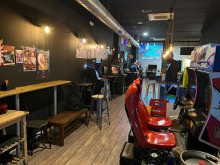 R-7937771 Traspaso Bar Licencia C2 con terraza