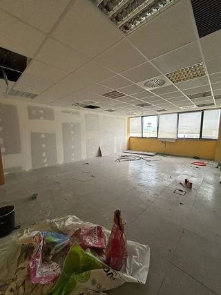 Oficina en alquiler en Orcoyen