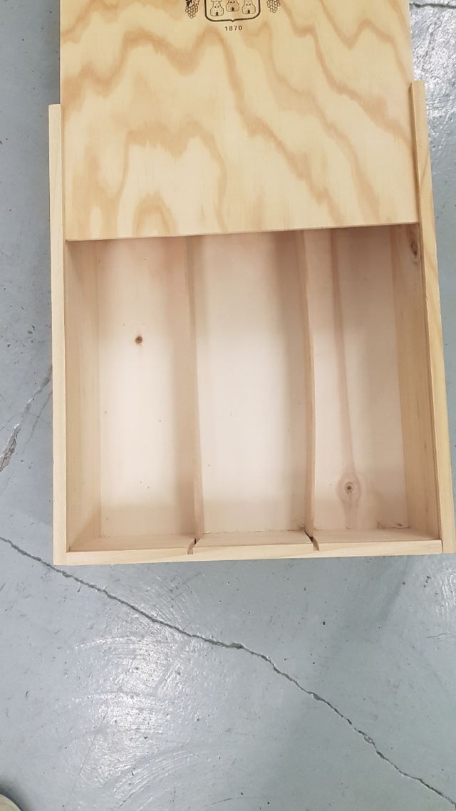 Caja de madera