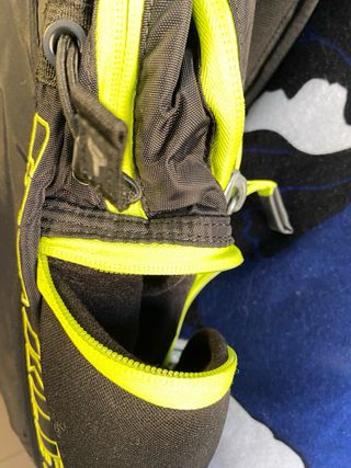 Mochila Oakley deportes de nieve.