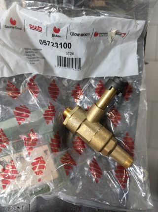 Rubinetto di riempimento Saunier duval