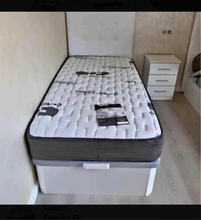 Canapés e colchões