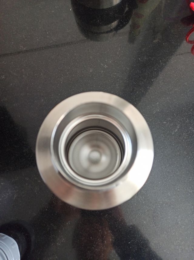 Termo Potito y bebida