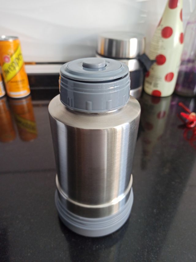 Termo Potito y bebida