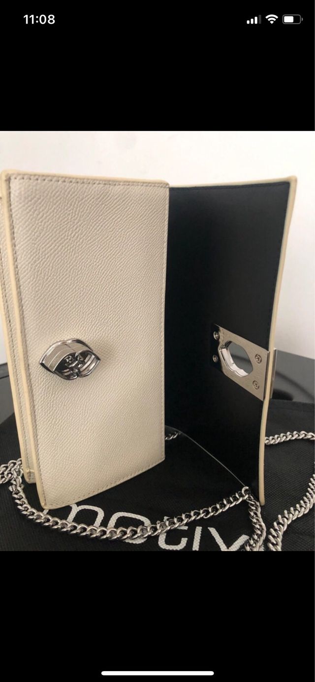 Pochette con catenella