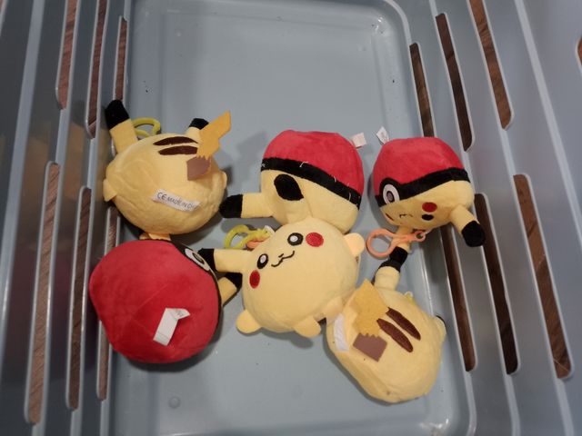 Últimos llaveros peluches Pikachu