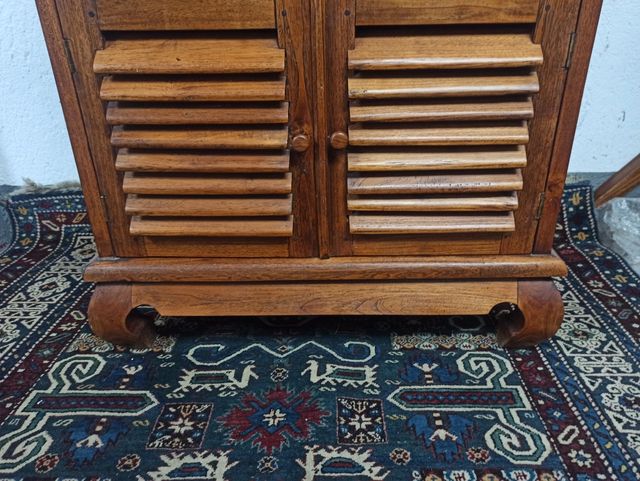 Mueble aparador madera de teca estilo colonial