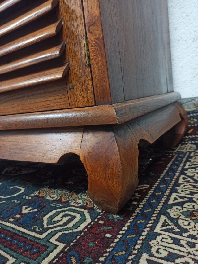 Mueble aparador madera de teca estilo colonial