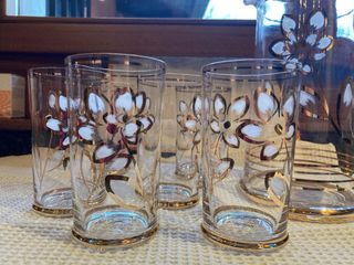 Set da tavola anni ’40 in vetro decorato con profili in oro zecchino