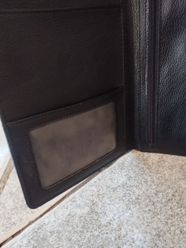 Cartera documentos coche