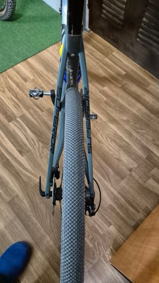 Bicicleta Carbono Gravel
