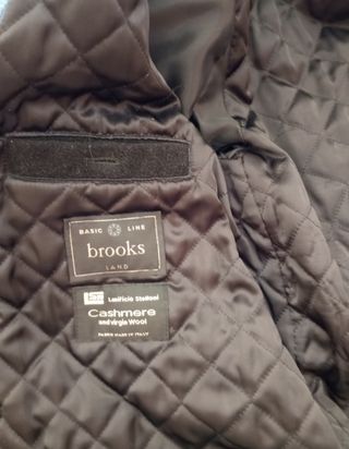 Abrigo tres cuartos de Brooks 