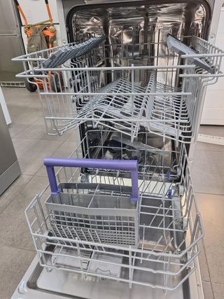 LAVAVAJILLAS BEKO 10CUB INOX 45CM 