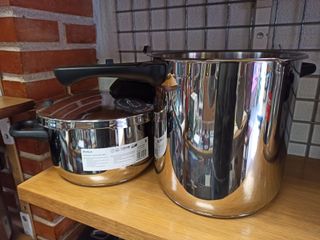 OLLAS WMF RAPIDA CONJUNTO 8,5+4,5L, NO NEGOCIABLE