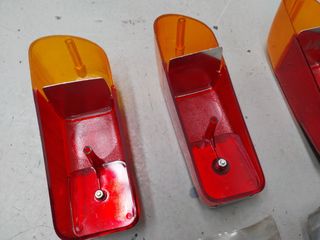 TULIPAS PILOTOS TRASEROS SEAT 600E 600L ESPECIAL