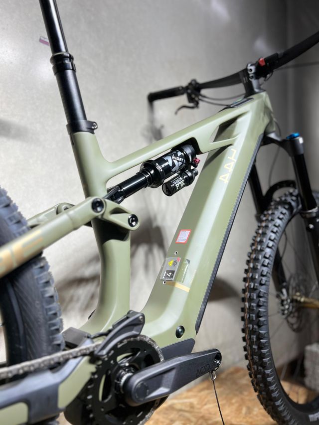 CUBE STEREO HYBRID ONE44 HPC TM 800 2025