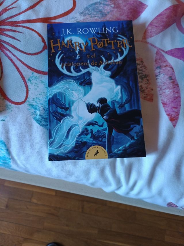 Harry Potter (estuche con las tres primeras novelas): (Contiene La piedra filosofal, La cámara de los secretos, El prisionero de Azkabán)