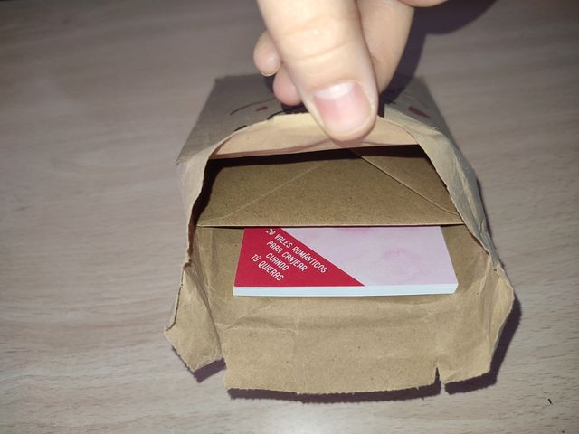 Vale de amor más tarjeta