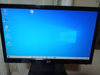 Pc de sobremesa rápido o computadora