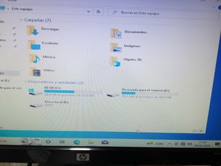Pc de sobremesa rápido o computadora
